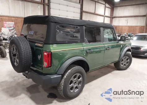 2023 Ford Bronco Big Bend z USA, uszkodzony, nr VIN 1FMDE5BH8PLB29322